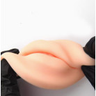 Гіперреалістиичний муляж губ